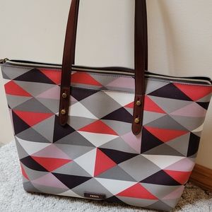 Fossil, tote, orange, gray, geometric pattern